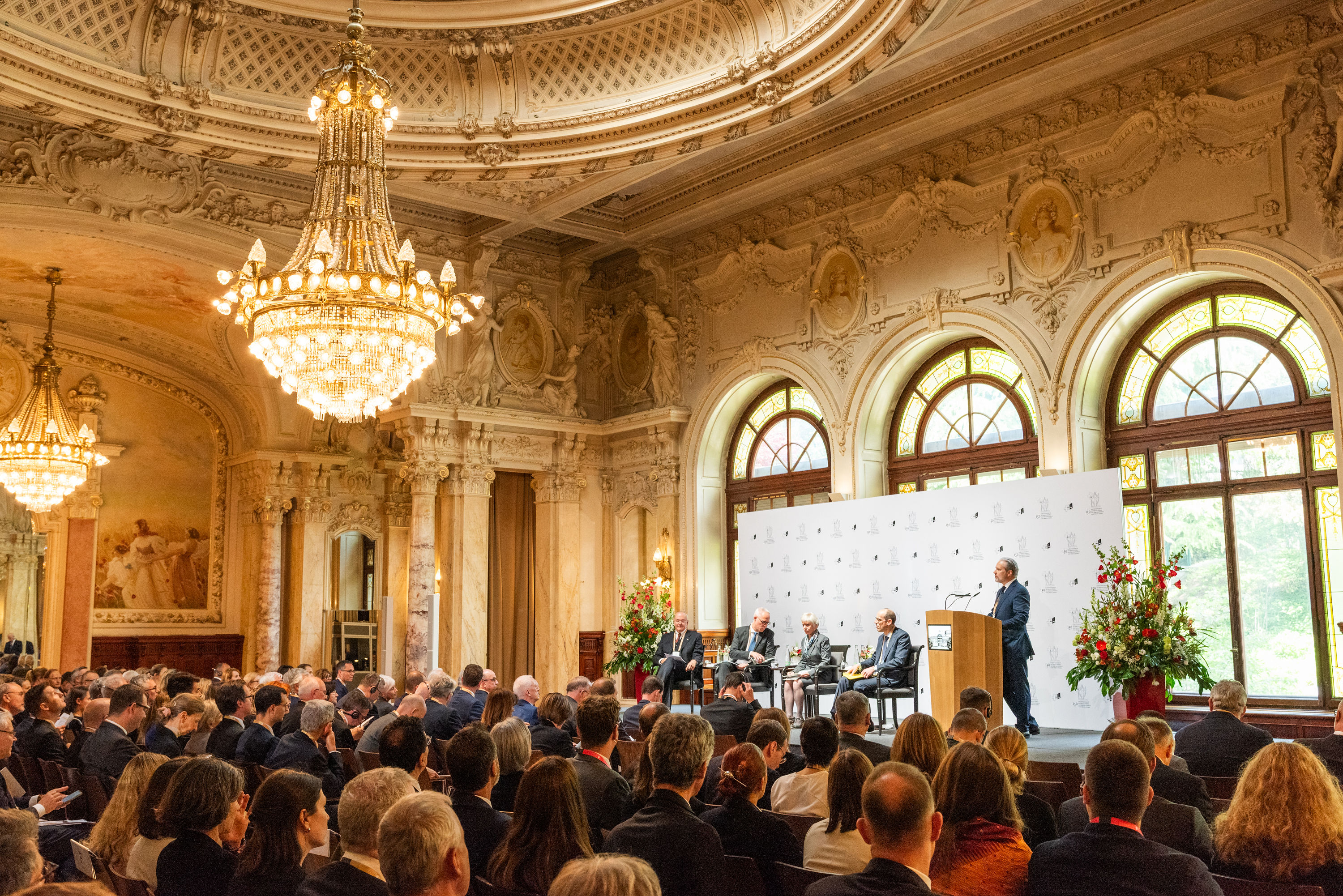 Symposium1.jpg